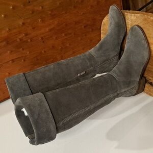 Vince Camuto Kochelda Suede Over the Knee In Greystone Verona. 9.5. Barely Worn